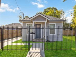 3810 Rawley Street, Houston TX 77020