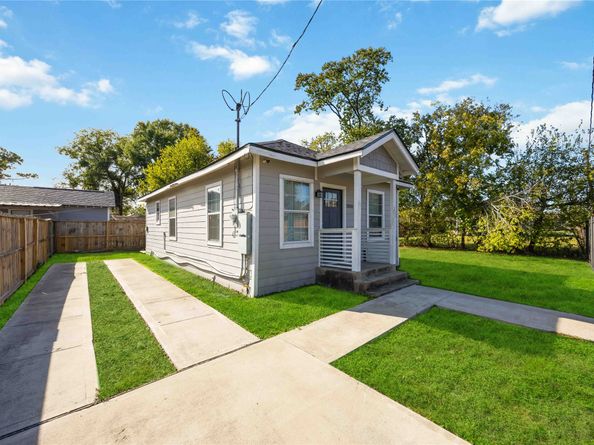 3810 Rawley Street, Houston TX 77020