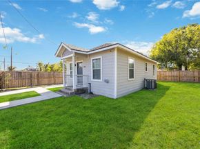 3810 Rawley Street, Houston TX 77020