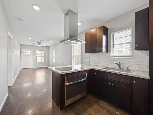 3810 Rawley Street, Houston TX 77020