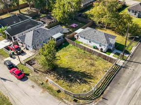 3810 Rawley Street, Houston TX 77020