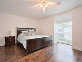 10174 Beekman Place Drive, Houston TX 77043