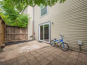 10174 Beekman Place Drive, Houston TX 77043