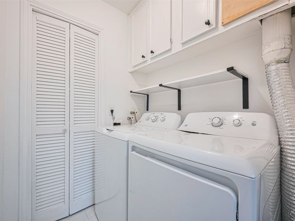 10174 Beekman Place Drive, Houston TX 77043