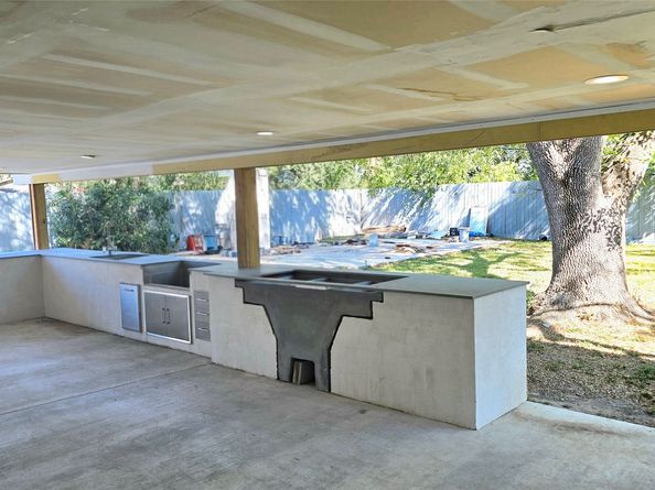 11907 Renwick Drive, Houston TX 77035