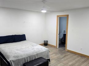 11907 Renwick Drive, Houston TX 77035