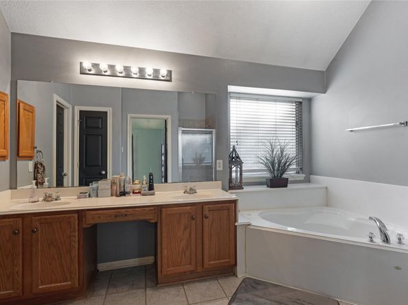 8511 Silver Lure Drive, Humble TX 77346