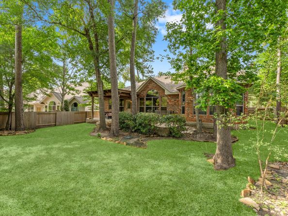 51 N Scribewood Circle, The Woodlands TX 77382