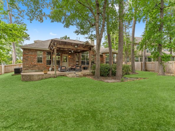 51 N Scribewood Circle, The Woodlands TX 77382