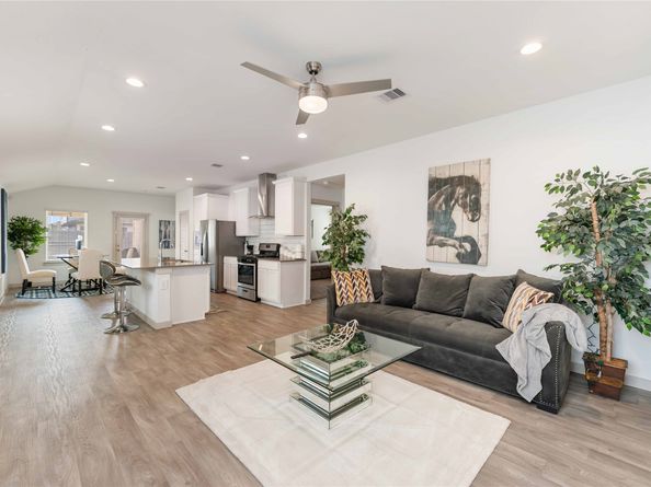 12821 Barnsbury Lane Lane, Houston TX 77047