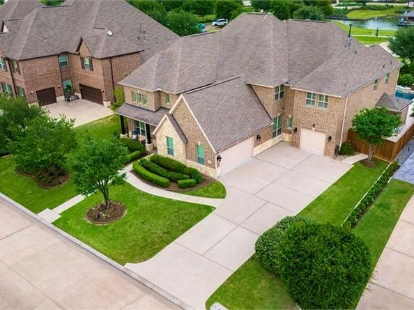 10210 Grape Creek Grove Lane, Cypress TX 77433