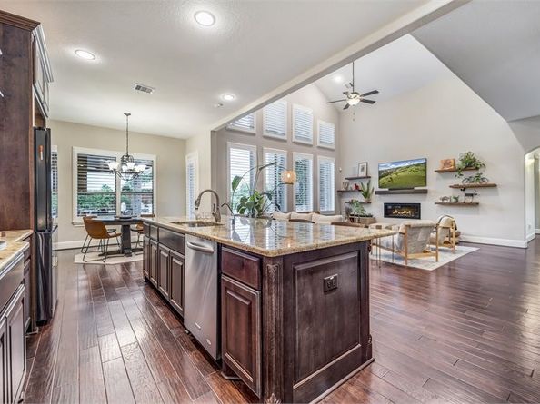 10210 Grape Creek Grove Lane, Cypress TX 77433