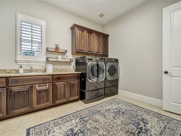 10210 Grape Creek Grove Lane, Cypress TX 77433