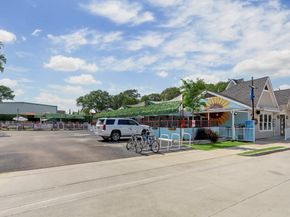 1112 Kinley Lane, Houston TX 77018