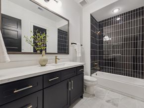 1112 Kinley Lane, Houston TX 77018