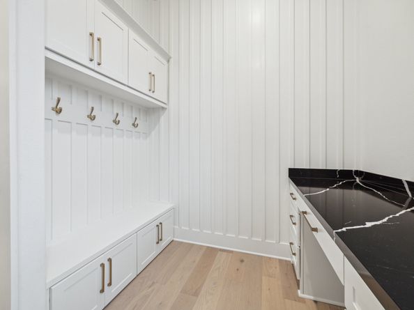 1112 Kinley Lane, Houston TX 77018