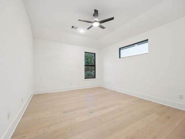 1112 Kinley Lane, Houston TX 77018