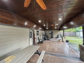 5919 Heatherbrook Drive, Houston TX 77085