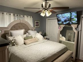 5919 Heatherbrook Drive, Houston TX 77085