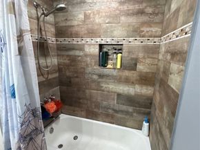 5919 Heatherbrook Drive, Houston TX 77085