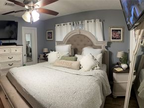 5919 Heatherbrook Drive, Houston TX 77085