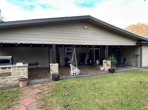 5919 Heatherbrook Drive, Houston TX 77085