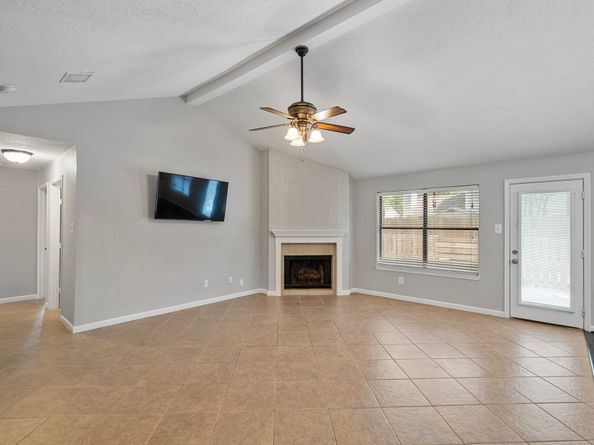 3318 Golden Willow Drive, Kingwood TX 77339