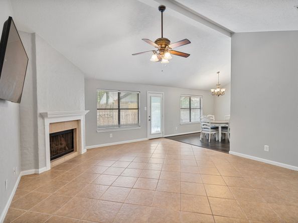 3318 Golden Willow Drive, Kingwood TX 77339