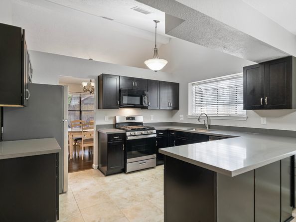 3318 Golden Willow Drive, Kingwood TX 77339