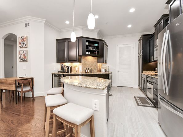 2120 Kipling Street 306, Houston TX 77098