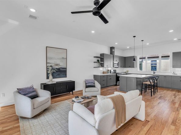 9426 Campbell Road A, Houston TX 77080