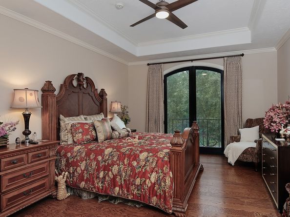 14 N Palmiera Circle, The Woodlands TX 77382