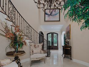 14 N Palmiera Circle, The Woodlands TX 77382