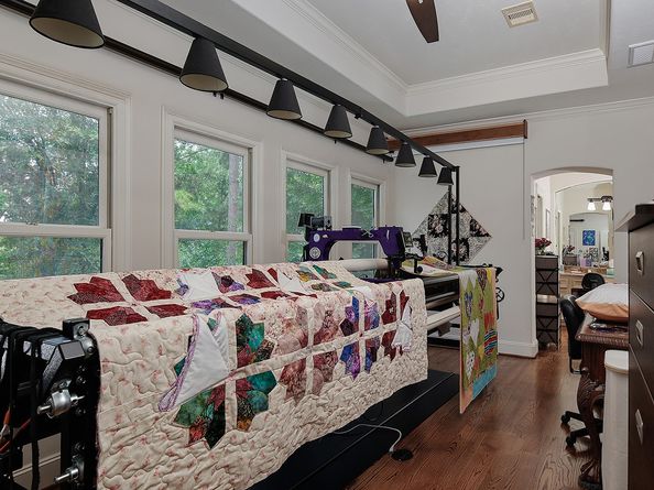 14 N Palmiera Circle, The Woodlands TX 77382