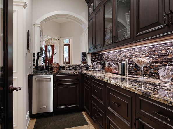 14 N Palmiera Circle, The Woodlands TX 77382