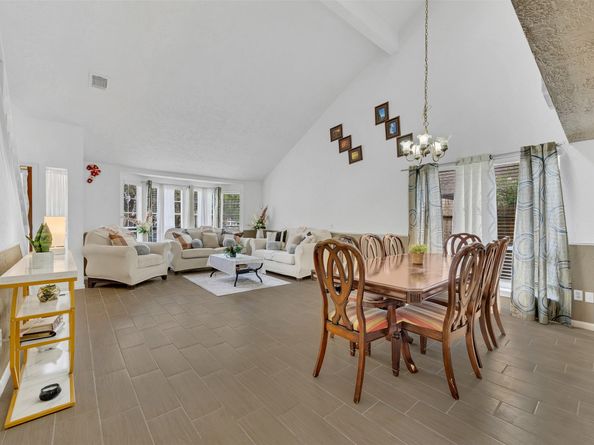 15619 Beechnut Street, Houston TX 77083