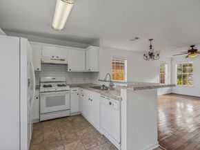 2106 Nettleton Street, Houston TX 77004