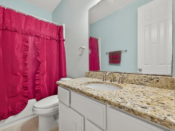 3915 Birch Vale Lane, Sugar Land TX 77479