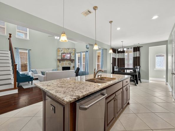 3915 Birch Vale Lane, Sugar Land TX 77479