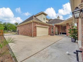 15026 Blossom Bay Drive, Houston TX 77059