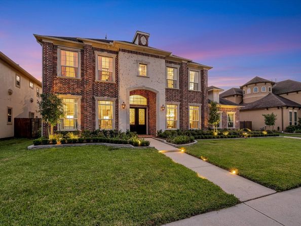 15026 Blossom Bay Drive, Houston TX 77059