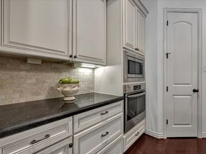 15026 Blossom Bay Drive, Houston TX 77059