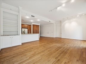 2211 Briarglen Drive 310, Houston TX 77027