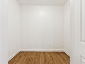 2211 Briarglen Drive 310, Houston TX 77027