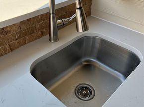 4802 Tracemeadow Dr Drive, Houston TX 77066