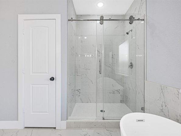 4802 Tracemeadow Dr Drive, Houston TX 77066