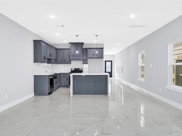 4802 Tracemeadow Dr Drive, Houston TX 77066