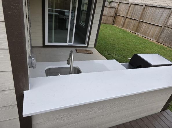 4802 Tracemeadow Dr Drive, Houston TX 77066