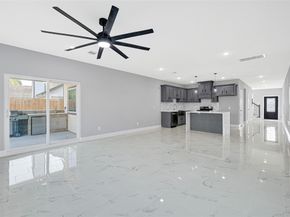 4802 Tracemeadow Dr Drive, Houston TX 77066