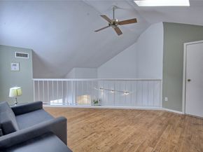 9809 Richmond Avenue C16, Houston TX 77042